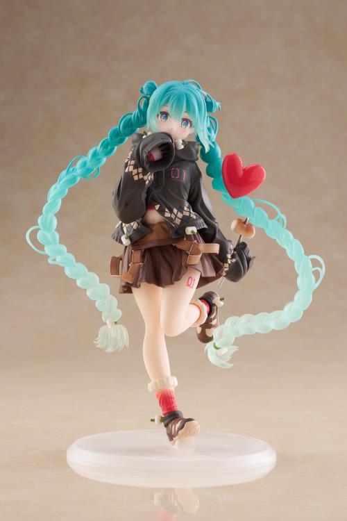 Hatsune Miku Outdoor Fashion Figure
