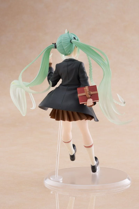 Hatsune Miku Fashion Preppy Ver. Figure