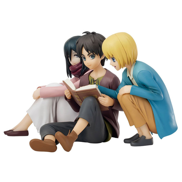 Attack on Titan Eren Jaeger, Mikasa Ackerman, and Armin Arlert Rumbling Ichibansho Statue