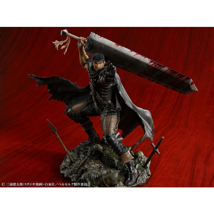 Berserk Guts Black Swordsman Statue