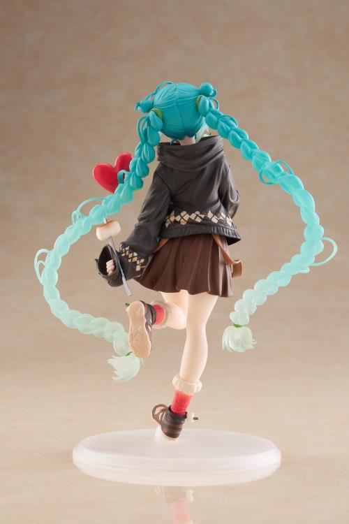 Hatsune Miku Outdoor Fashion Figure