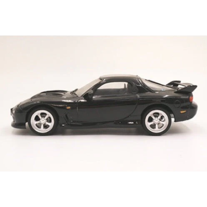 Initial D FD3S RX-7Kai Kyoko Ver. 1/24 Model Kit - Model Kit Image 2 | Neko Alley Anime